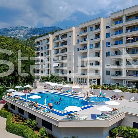 Status-M Apartments Bečići Luaran gambar