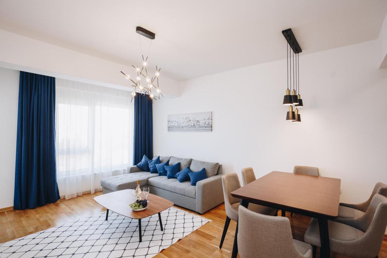 Status-M Apartments Bečići Luaran gambar