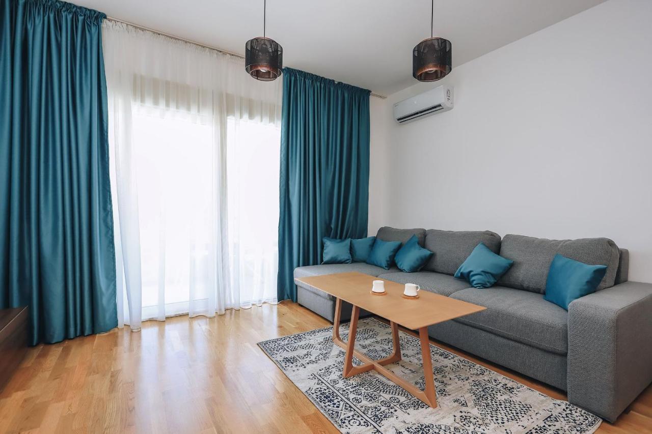 Status-M Apartments Bečići Luaran gambar