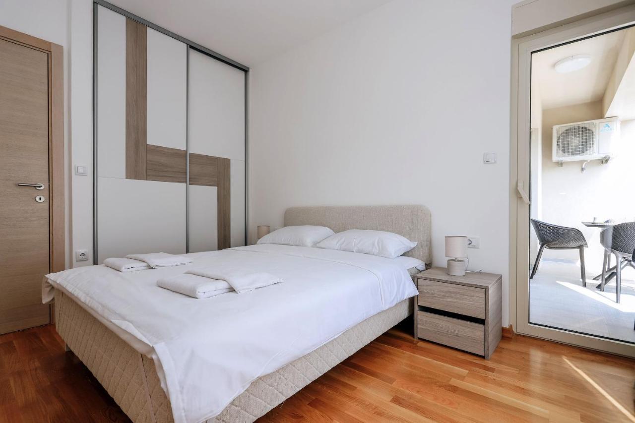 Status-M Apartments Bečići Luaran gambar