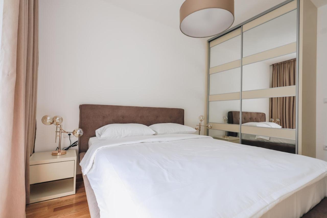 Status-M Apartments Bečići Luaran gambar