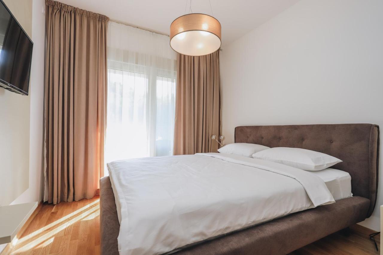 Status-M Apartments Bečići Luaran gambar